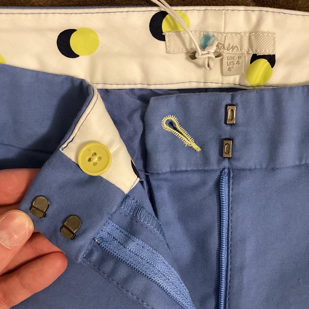 NWT Boden khaki shorts - Picture 2 of 7